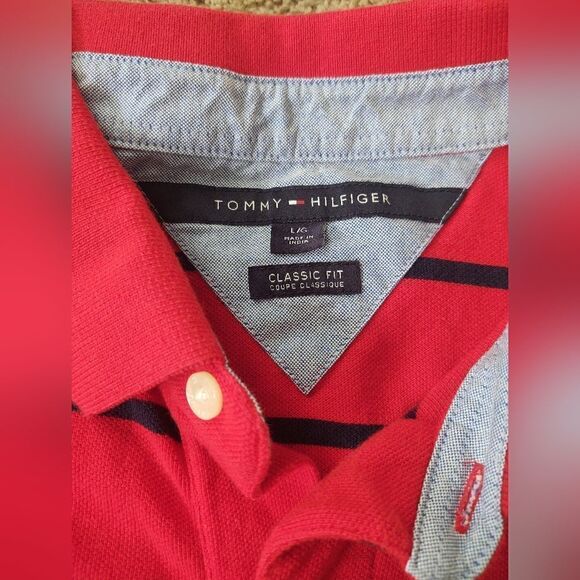 Tommy Hilfiger Men's Classic Fit Red Striped SS Shirt Size Large PREOWNED - Picture 4 of 4